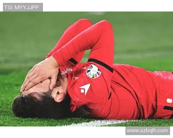 曾经踢破足球的球星们揭秘 他们的强大脚力如何震撼赛场