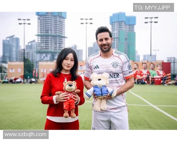 足球球星便签记录闪耀时刻与绿茵场上传奇故事